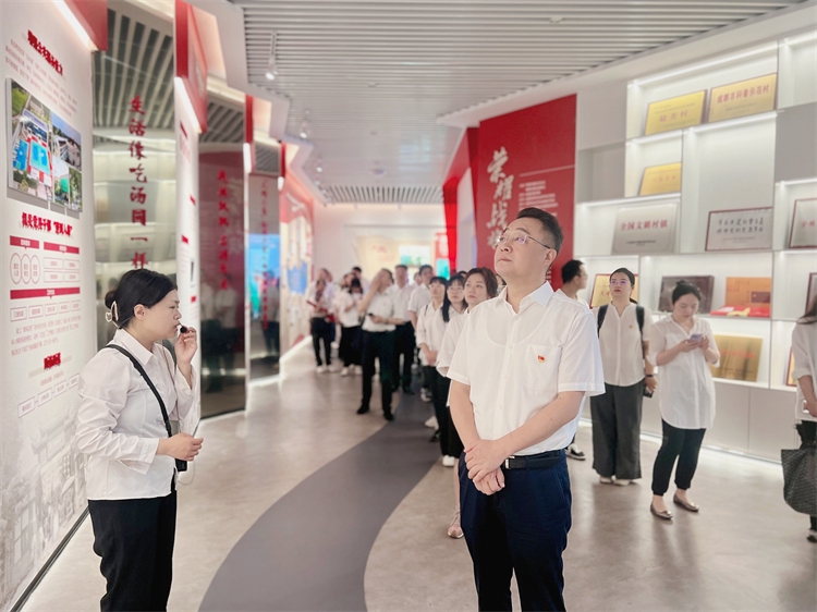 1685800447404312.jpg 图片2.jpg